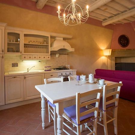 Podere San Pietro Resort Castiglion Fibocchi Extérieur photo