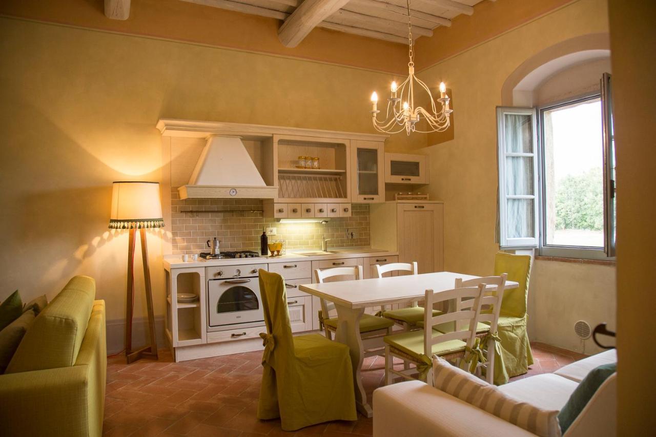 Podere San Pietro Resort Castiglion Fibocchi Extérieur photo