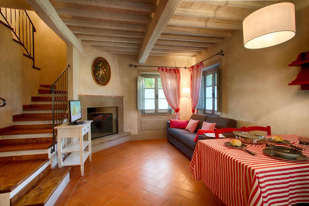 Podere San Pietro Resort Castiglion Fibocchi Extérieur photo